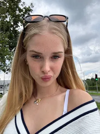 OnlyFans cuenta celinexren avatar 1