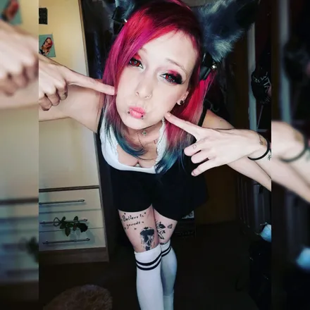 OnlyFans cuenta michelles-secretplace header 2
