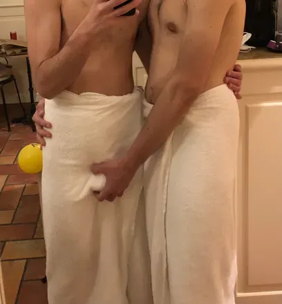 OnlyFans cuenta twinksinlove25 avatar 1
