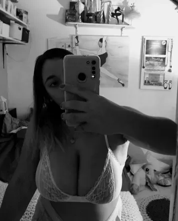 OnlyFans cuenta lucilin avatar 1