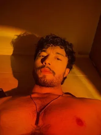 OnlyFans cuenta andrees04 avatar 1