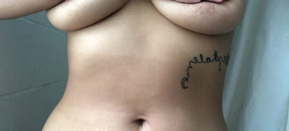 OnlyFans cuenta u18230563 header 2