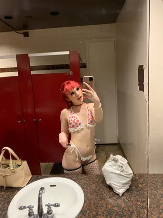 OnlyFans cuenta freyjamistress header 2