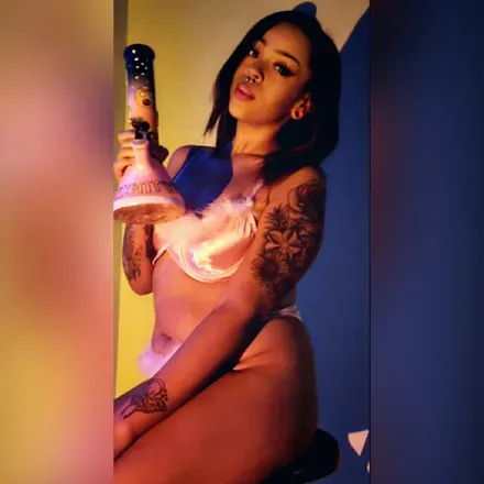 OnlyFans cuenta divinebambi avatar 1