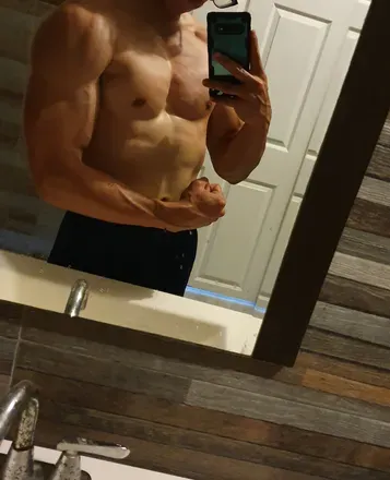 OnlyFans cuenta ukev_n02 avatar 1