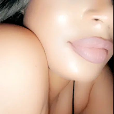 OnlyFans cuenta tiffwett_ header 2