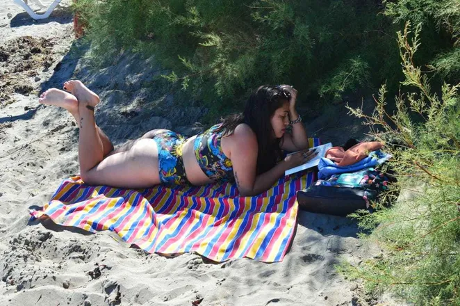 OnlyFans cuenta aalmendra96 header 2