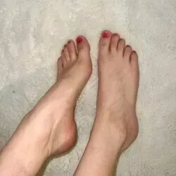 OnlyFans cuenta blondiefeetxo avatar 1