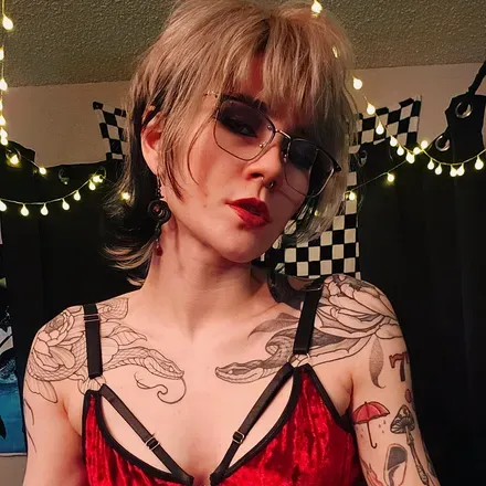 OnlyFans cuenta adalindgrayxo previous_avatars_1 3