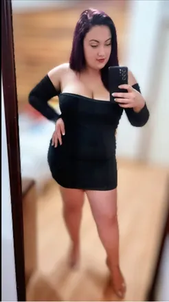 OnlyFans account  karolinacs97 header 2