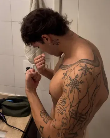 OnlyFans cuenta daddyelegancee avatar 1