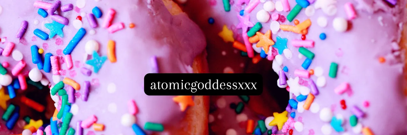 OnlyFans cuenta atomicgoddessxxx header 2