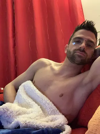 OnlyFans cuenta gio0878 header 2