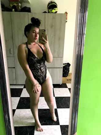 OnlyFans cuenta yyiss avatar 1
