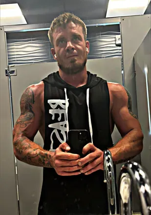 OnlyFans account  ashb813 avatar 1