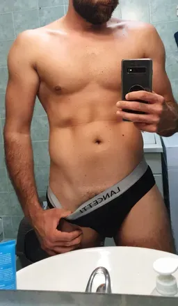 OnlyFans cuenta dodgyitalian avatar 1
