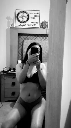 OnlyFans cuenta emilygarcia99 avatar 1