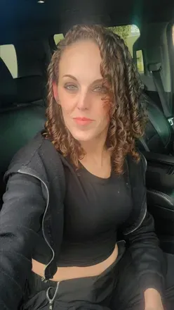 OnlyFans cuenta naughty-holly avatar 1