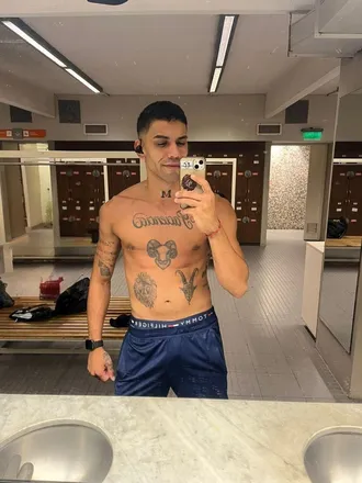 OnlyFans cuenta apoloh header 2
