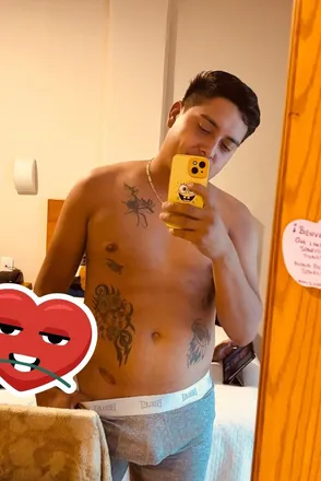 OnlyFans cuenta julian198 avatar 1