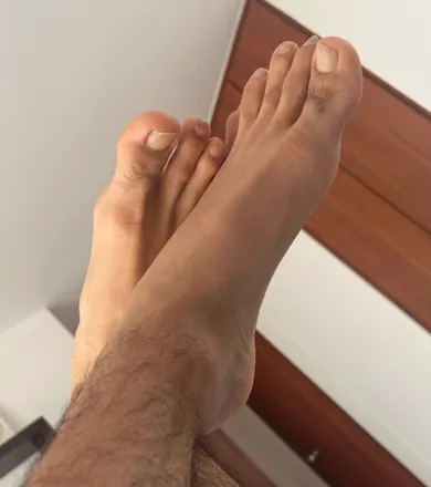 OnlyFans cuenta feet4allu header 2