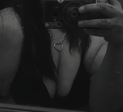 OnlyFans account  lilbwitchd avatar 1