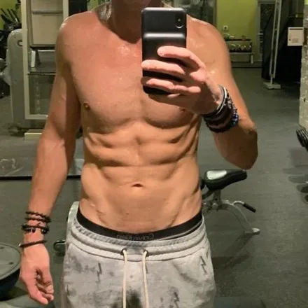 OnlyFans cuenta clipnine header 2