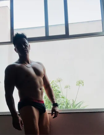 OnlyFans account  dc_00 header 2