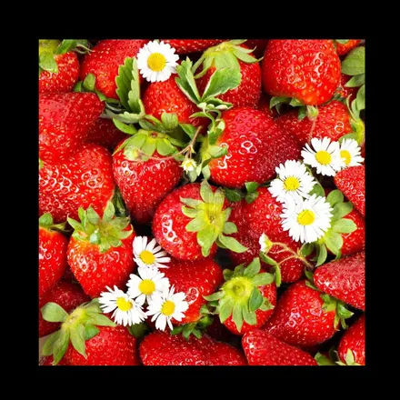 OnlyFans account  spicystrawberrry header 2