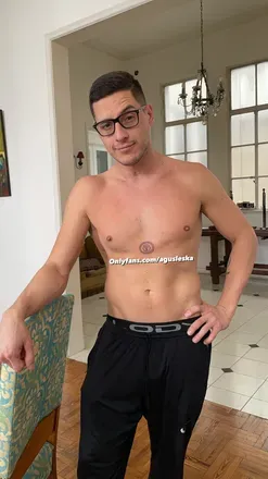 OnlyFans cuenta agusleska242 header 2