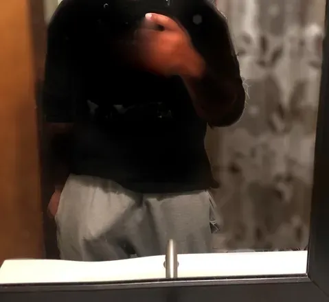 OnlyFans cuenta theguy_next_door avatar 1