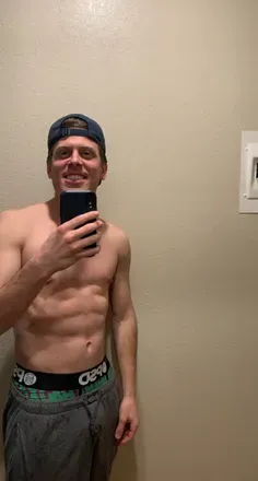 OnlyFans cuenta whiteboyfine avatar 1
