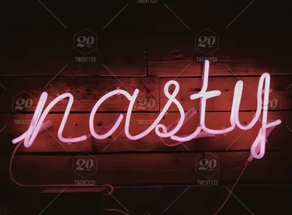 OnlyFans cuenta iwantpinky header 2