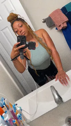 OnlyFans cuenta iam_parissrenee avatar 1