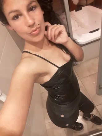 OnlyFans cuenta sexybrunette78 header 2