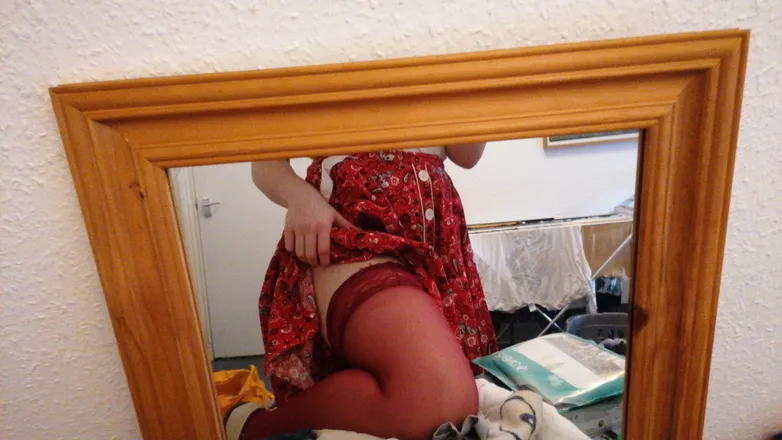 OnlyFans cuenta littlered_rubyfree header 2