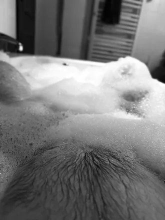 OnlyFans cuenta floribear96 header 2