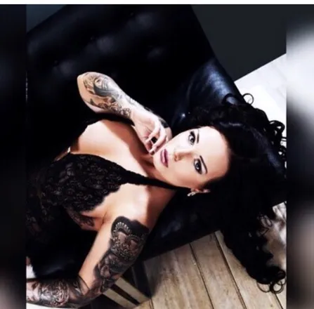 OnlyFans cuenta cherry_cherie666 header 2