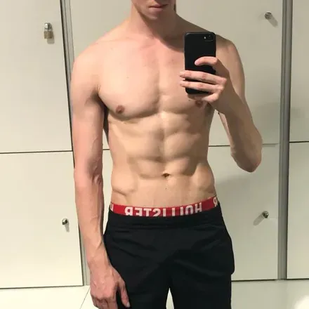 OnlyFans cuenta monstertwink avatar 1