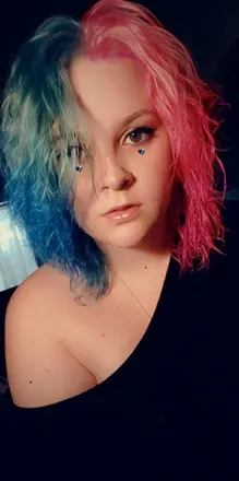 OnlyFans account  hihikrissiexoxo avatar 1