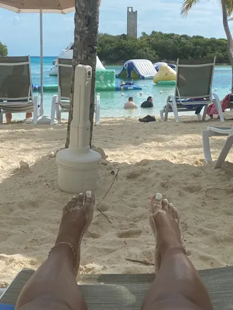 OnlyFans cuenta prettyfeetbree11 header 2