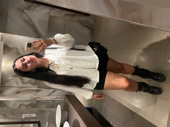 OnlyFans cuenta sabrinitafoxxx header 2