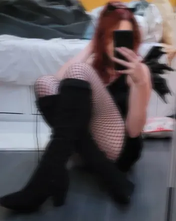 OnlyFans cuenta lovely_redhead_xx avatar 1