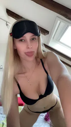 OnlyFans cuenta ellesarahhh avatar 1