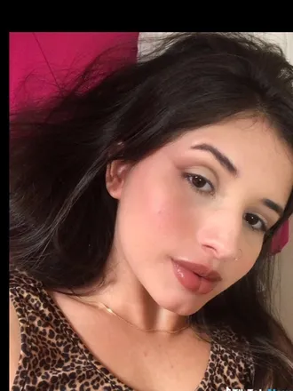 OnlyFans cuenta eujulianamaria header 2