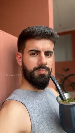 OnlyFans cuenta lucfern18 avatar 1