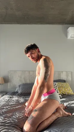 OnlyFans account  harristarxxx header 2