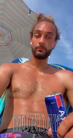 OnlyFans cuenta lightskinnedaquaman header 2