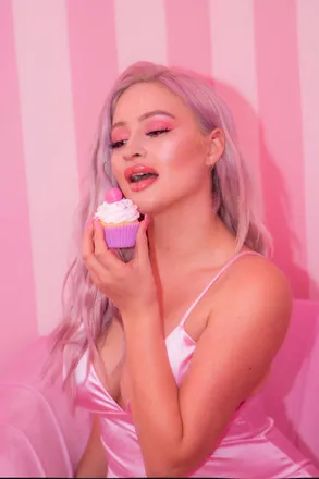 OnlyFans cuenta bikinibarbie_chef header 2
