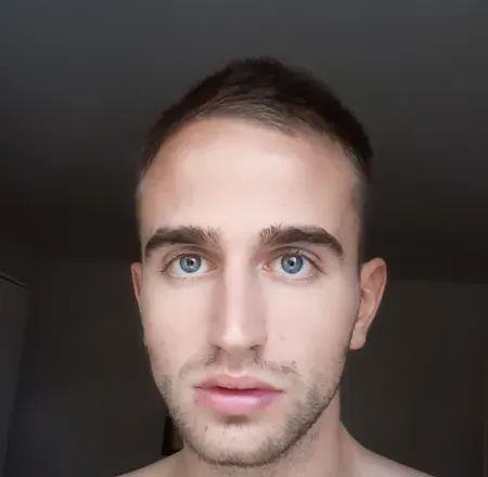 OnlyFans cuenta onlyalessio avatar 1